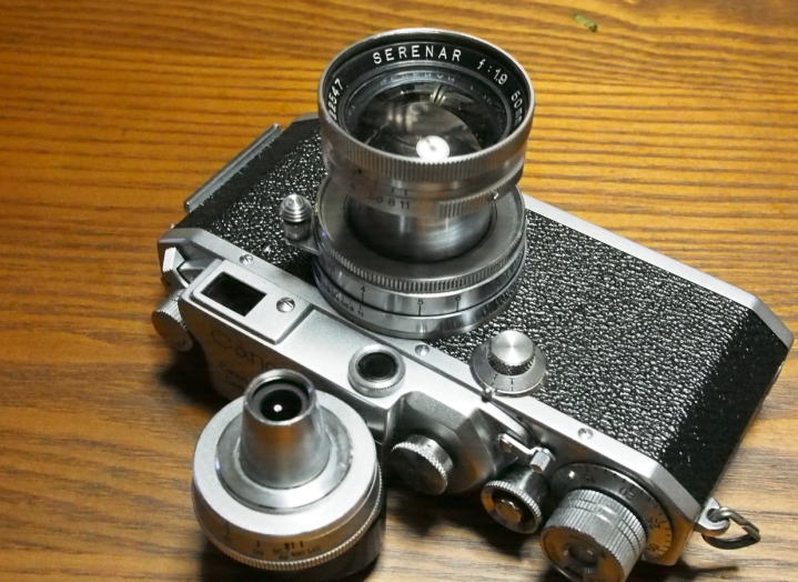 Serenar 50mm F1.9