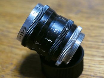 �b�������@�m�����������@25mm F1.4